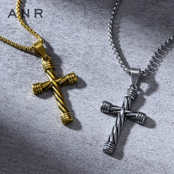 Men_s_Retro_Cross_Titanium_Steel_Necklace_gallery_03 Men_s_Retro_Cross_Titanium_Steel_Necklace_gallery_03.webp