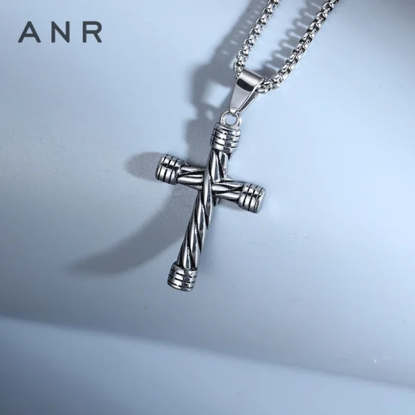 Men_s_Retro_Cross_Titanium_Steel_Necklace_gallery_07 Men_s_Retro_Cross_Titanium_Steel_Necklace_gallery_07.webp
