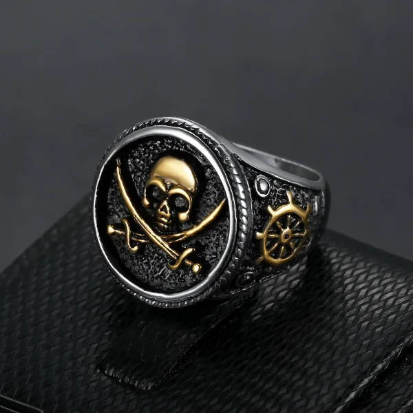 Pirate_Skull_Seal_Titanium_Steel_Ring_gallery_02 Pirate_Skull_Seal_Titanium_Steel_Ring_gallery_02.webp