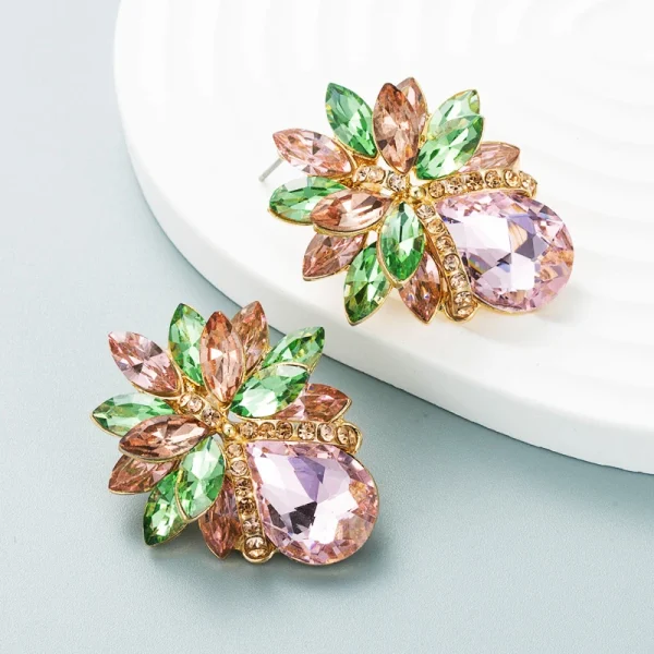 Rhinestone_Flower_Drop_Earrings_Fashion_Statement_gallery_02 Rhinestone_Flower_Drop_Earrings_Fashion_Statement_gallery_02.webp