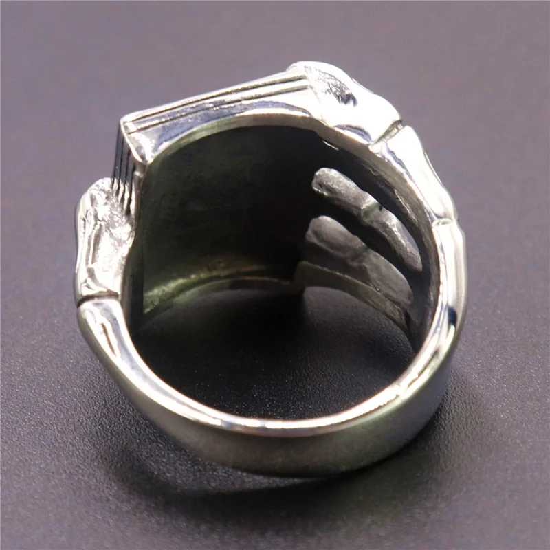 Skull_Head_Spade_Ring_Titanium_Steel_Gothic_Style_gallery_02 Skull_Head_Spade_Ring_Titanium_Steel_Gothic_Style_gallery_02.webp