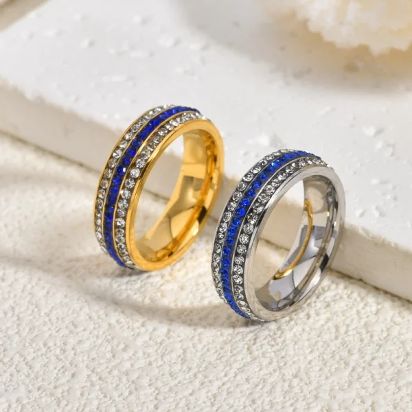 Three_Row_Diamond_Couple_Rings_Light_Luxury_Style_gallery_02 Three_Row_Diamond_Couple_Rings_Light_Luxury_Style_gallery_02.webp