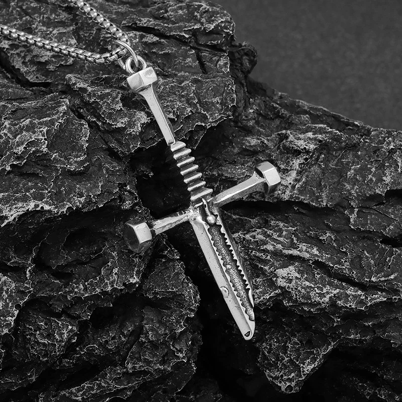 Vintage_Broken_Sword_Necklace_Hip_Hop_Cross_Pendant_main.webp