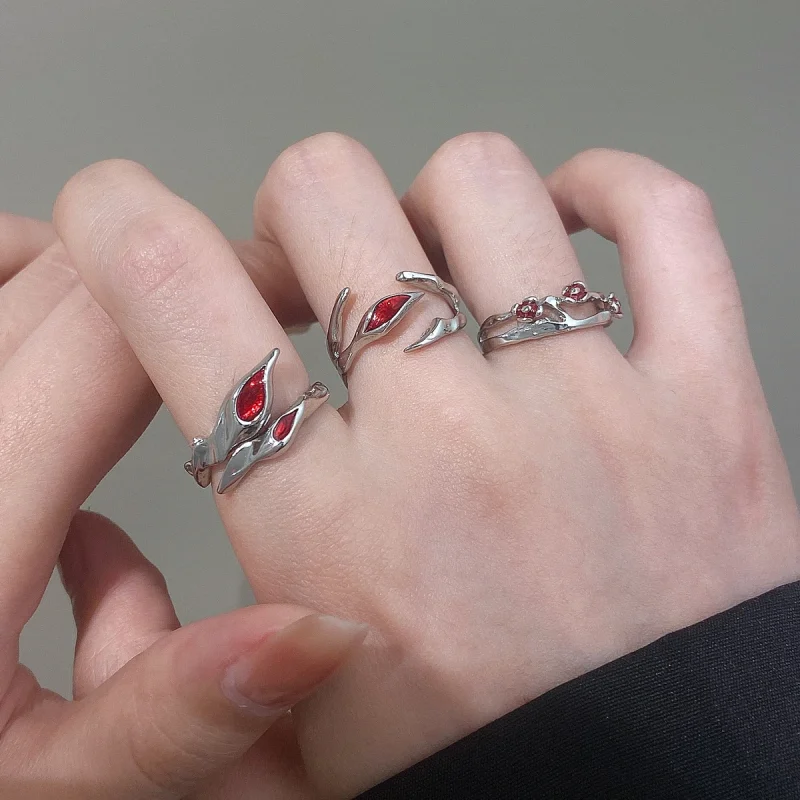 Dark_Gothic_Red_Zircon_Open_Ring_Women_main Dark_Gothic_Red_Zircon_Open_Ring_Women_main.webp