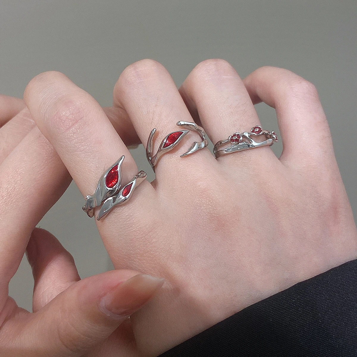 Dark_Gothic_Red_Zircon_Open_Ring_Women_main.webp