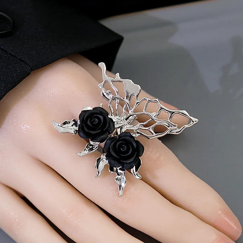 Dark_Rose_Hollow_Butterfly_Ring_main.webp