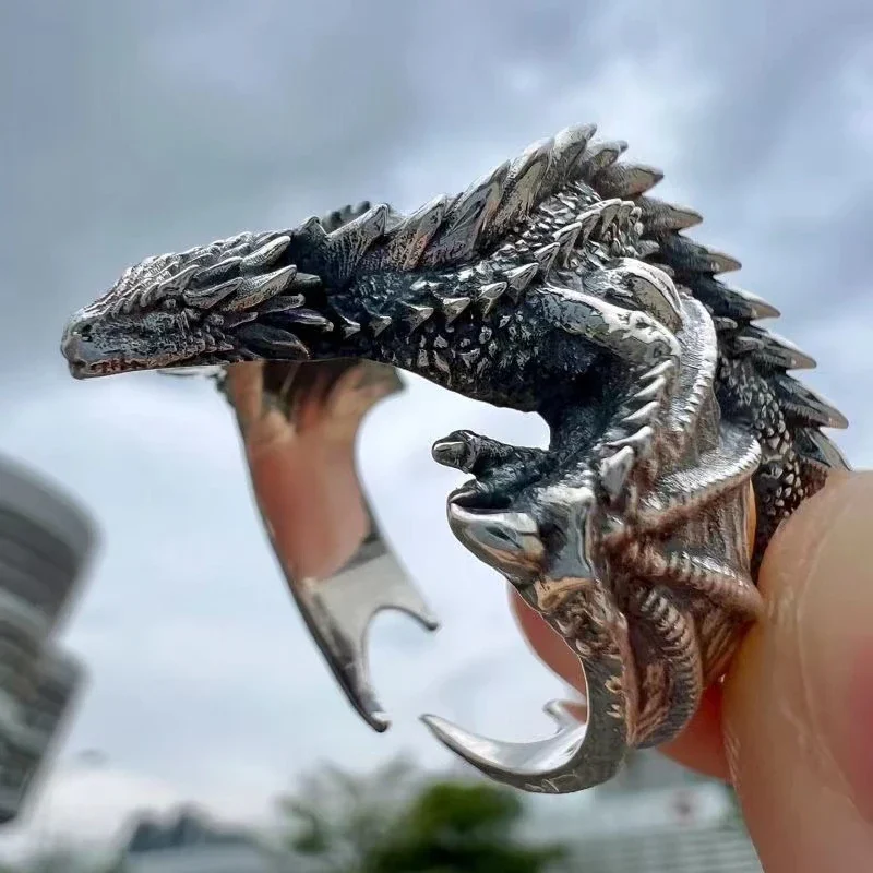 Dragon_Ring_Handmade_Gothic_Men_s_Jewelry_main Dragon_Ring_Handmade_Gothic_Men_s_Jewelry_main.webp