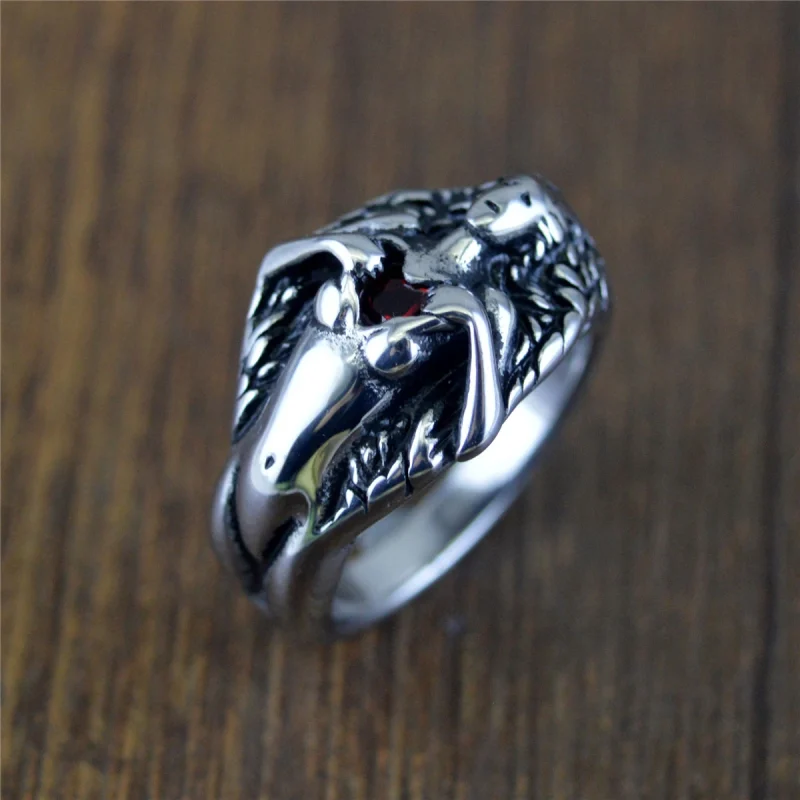 Gothic_Skull_Diamond_Titanium_Steel_Ring_gallery_01 Gothic_Skull_Diamond_Titanium_Steel_Ring_gallery_01.webp