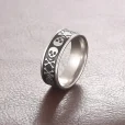 Gothic_Skull_Stainless_Steel_Ring_gallery_01.webp
