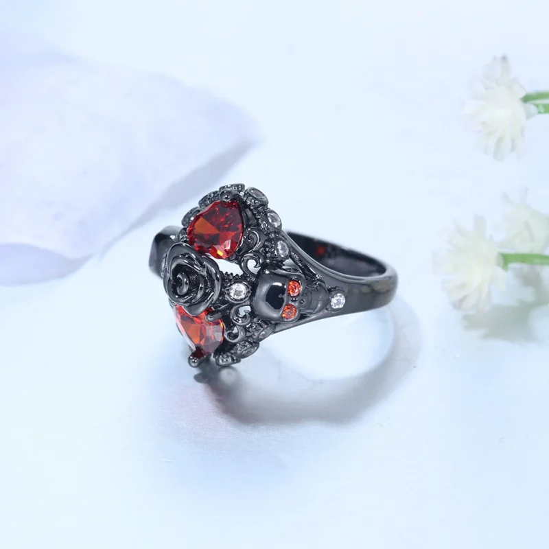 Skull_Heart_Red_Zircon_Punk_Ring_gallery_01 Skull_Heart_Red_Zircon_Punk_Ring_gallery_01.webp